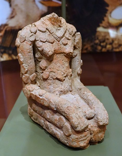 Headless figure, Jenne-jeno, Mali, 900-1400 AD, terracotta - National Museum of Natural History, United States